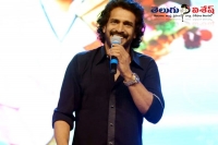 Kannada hero upendra praises allu arjun acting stylish skills