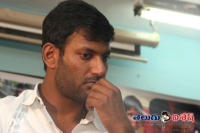 It attack on hero vishal