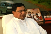 Will congress senior leader janareddy quit from politics