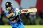 Kohli smashed new zealand bowlers in 1st odi