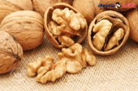 Walnuts beauty benefits signs of aging pimples dark spots problems skin effection