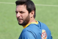 Shahid afridi says his love in india remark is a positive message