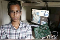 A muslim teenager arrested after a texas teacher mistook his homemade clock for a bomb won invitations to the white house
