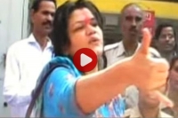 Drunk girl s drama outside allahabad police station