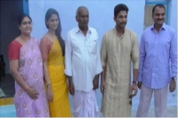 Stylish star allu arjun celebrated dussehra festival at his mother in law s village