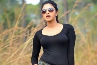 ITEMVIDEOS: ప్రముఖ సినీనటికి లైంగిక వేధింపులు..