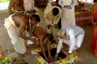 Pm lays foundation stone for andhra capital amaravati