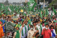 Amaravati farmers protest 1 000 days 2nd phase of march begins with arasavalli temple padyatra