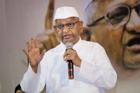 Narendra modi has an ego of his prime ministership alleges anna hazare