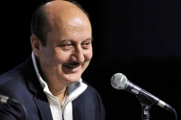 Anupam kher to lead tolerance march