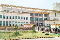 Andhra pradesh high court asks anantapur deo to do social service