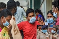 Andhra pradesh police imposing fine for people not wearing mask
