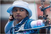 Archer deepika kumari becomes world no 1 after winning gold at world cup