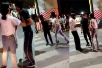 Video of woman hitting cab driver goes viral twitterati demand arrestlucknowgirl