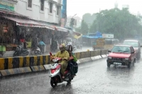 Cyclone asani effect telangana likely to experience rains for two days