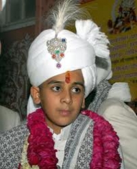 13 year old becomes the new maharajah of jaipur
