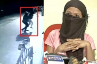 Woman foils abduction attempt in bengaluru