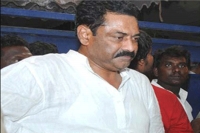 Ysr congress mla arrested for abusing police officers