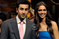 Deepika padukone confirms dating with ranbir kapoor