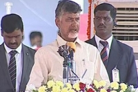 Andhra pradesh cm unfurls tricolour in anantapur