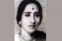 Jetti eshwari bai biography socialist