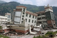 6 6 magnitude earthquake hits china s southwestern sichuan province 21 dead