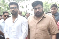 Chiranjeevi ram charan condolence to nandamuri harikrishna