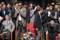 Cji dipak misra meets four senior most supreme court judges