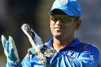 Ms dhoni will play in 2023 world cup says michael clarke