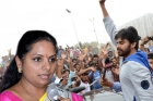 Kcr daughter kavitha demands on pawan kalyan apology