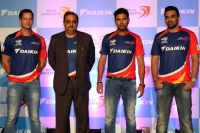 Yuvraj singh zaheer khan eager to reentry in india cricket team