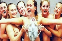 Viral photo of naked handball team divides opinion