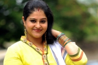 Telugu actress rashi second innings tollywood movie offers special character roles demand