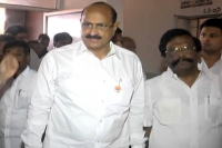 Minister kamineni srinivas takes class to doctors