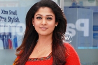 Nayanatara replaced with sruti hassam in karthi movie