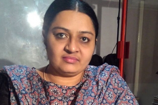 అమ్మాయి నిజం.. కానీ.. జయలలిత మేనకోడలి నోట సంచలనం.. 
