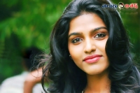 Actress dhansika to play rajinikanth daugter