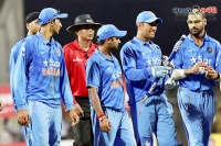 Dhoni praises indian cricket players