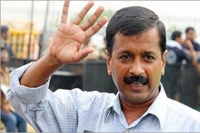 Kejriwal gives bumper offer to bjp