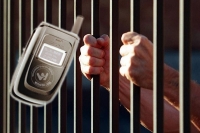 Cell phones prisoners shifted to warangal chanchalguda jail
