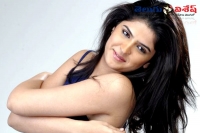 Deeksha seth got tamil movie offer director selvaraghavan hero simbu