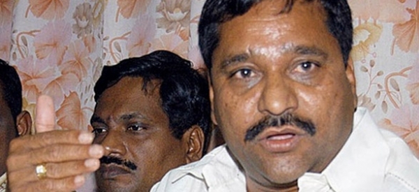 సీబీఐ వారి పెంపుడు కుక్క? 