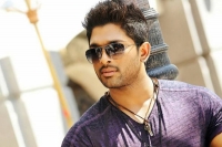 Allu arjun refused to do movie with director srinivas