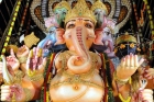 Khairatabad ganesh laddu prasadam 2014