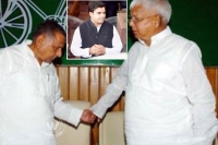 Marriage may forge new mulayam lalu alliance