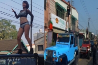 50 strippers performed taiwanese politics in the last journey