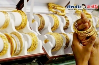 Gold prices may plunge to rs 20500 level india ratings