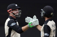 Martin guptill hits record fifty teammate colin munro breaks it 16 minutes later