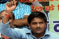 Hardik tries to scale up his agitation to national level