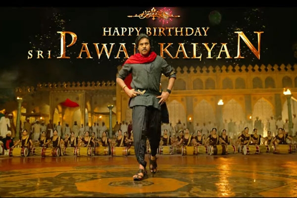పవన్ కల్యాణ్ ‘హ‌రి హ‌ర వీర‌మ‌ల్లు’‌: గ్లింప్స్ తో ఫ్యాన్స్ కు గూస్‌బంప్స్ 
